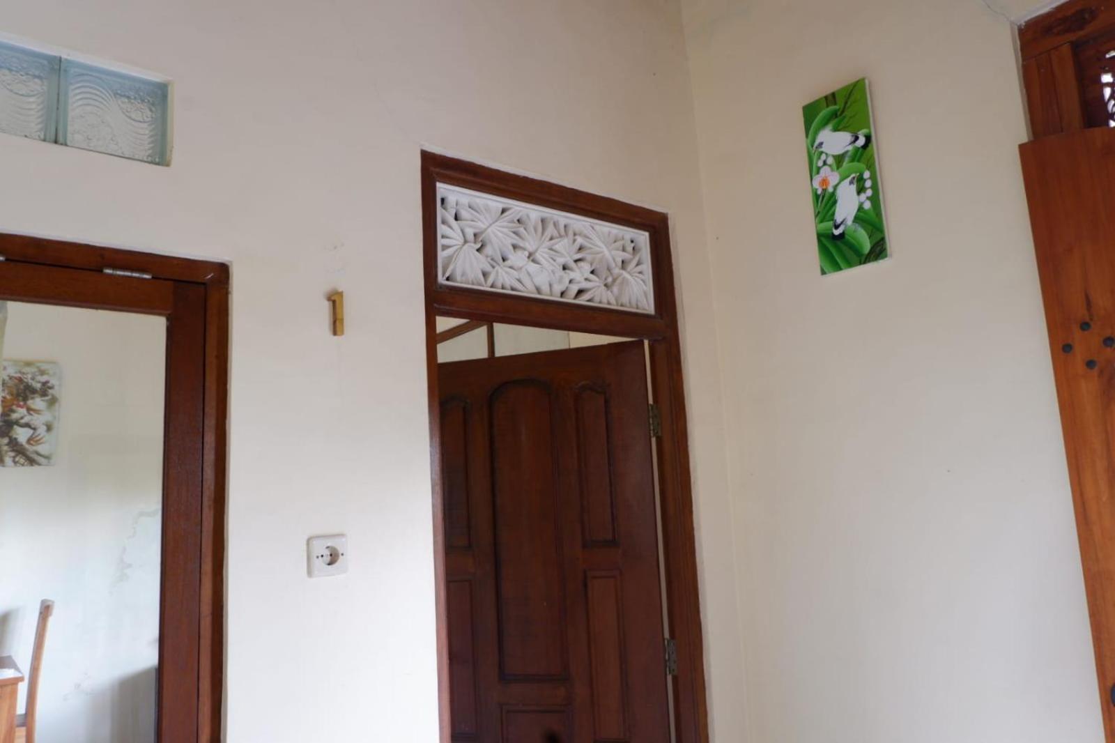 Kenari House 2* Ubud (Bali)