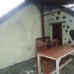 Kenari House