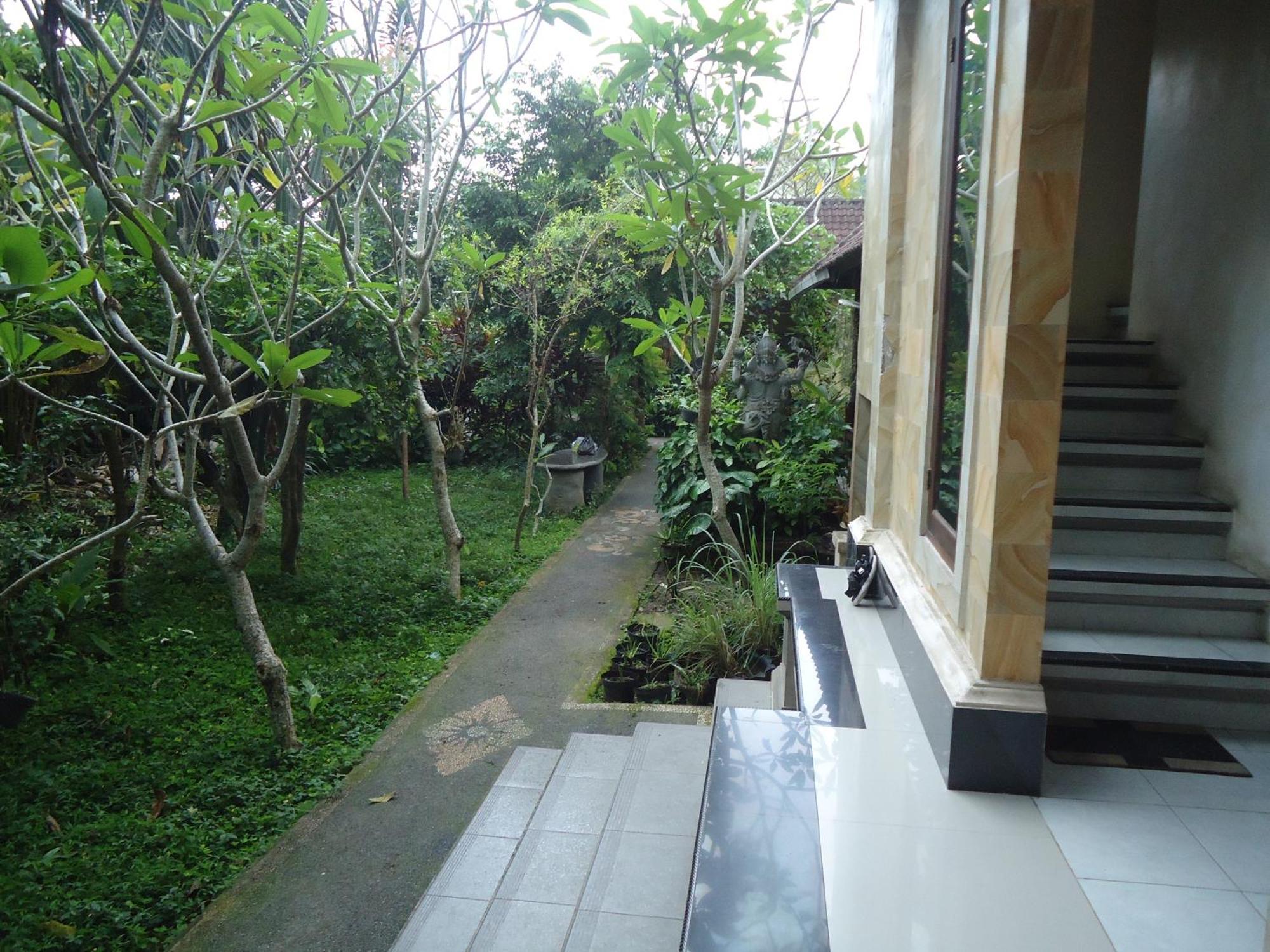 Kenari House 2* Ubud